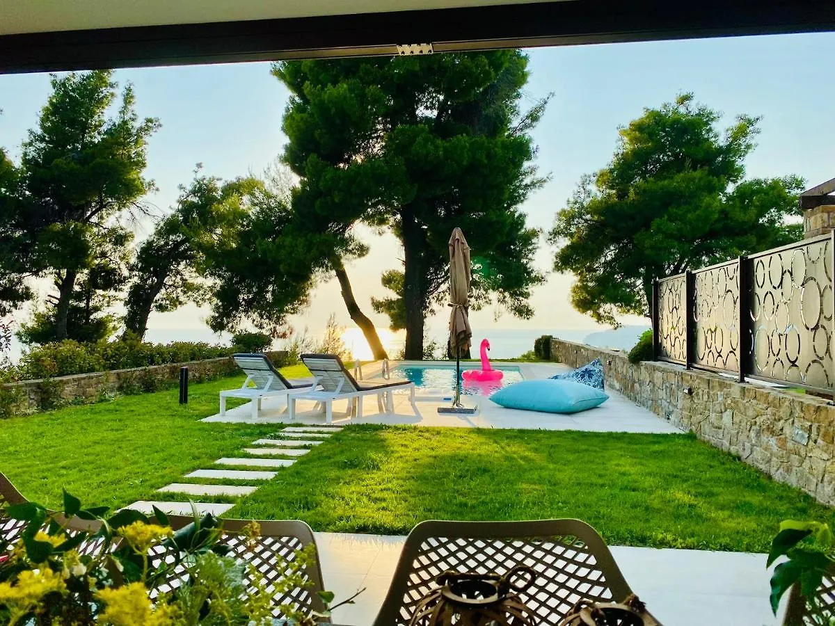 Elani Dream - Luxury Villa